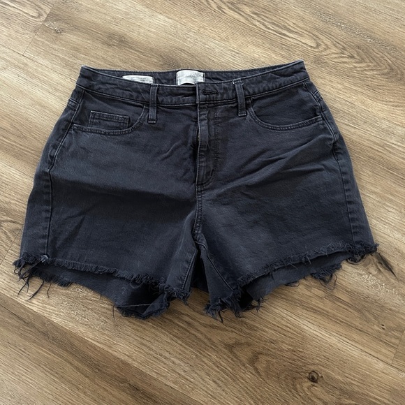 Universal Thread Pants - Universal Thread Woman’s Curvy Vintage Midi Shorts- NWOT